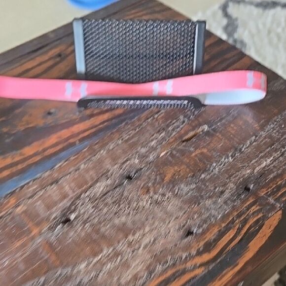 Under Armour Pink White Hairband Womwns Teen Hair Bangs Back Accessory - Picture 2 of 13